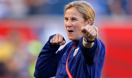 Jill Ellis pelatih sepakbola wanita terbaik 2015