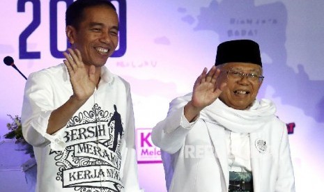 Joko Widodo dan KH Ma'ruf Amin