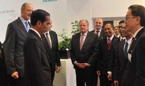 Joko Widodo mengunjungi Siemens Technik Akademie di Berlin.