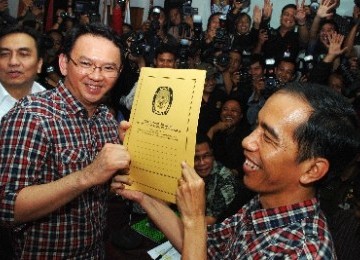 Jokowi-Ahok ketika mendaftar di KPUD DKI