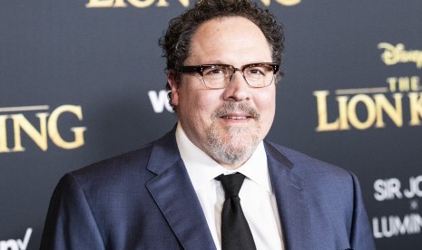 Jon Favreau.