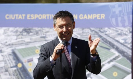 Presiden Barcelona Josep Maria Bartomeu yang dalam tekanan.