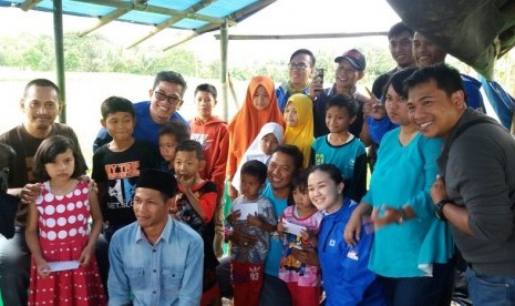 Journalist Fifgroup Community (JFC) menggelar “Touring Charity Berbagi Sesama”