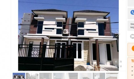 Jual properti secara daring (online). Ilustrasi