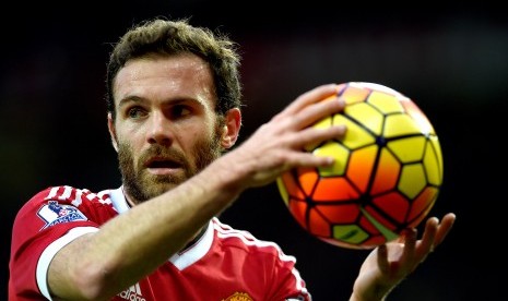 Juan Mata (EPA/Peter Powell)