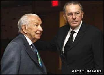 Juan Antonio Samaranch bersama penerusnya, Jacques Rogge.