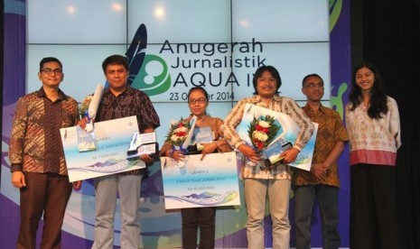 Juara Aqua Jurnalistik Award 2014