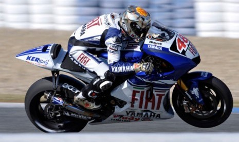 Juara di Seri Perdana. Pebalab Yamaha Factory Racing, Jorge Lorenzo keluar sebagai yang tercepat dalam seri pertama MotoGP musim 2012.