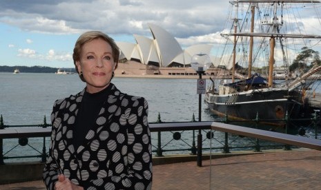 Julie Andrews