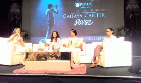 Jumpa pers Cahaya Cantik Raisa