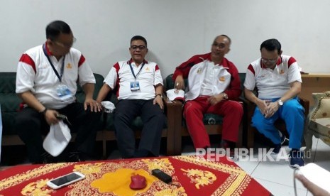 Jumpa pers dengan Ketua Umum KORPRI. Ketua Umum Dewan Pengurus Korpri Nasional (DPKN) Zudan Arif Fakrulloh mengusulkan sistem karir aparatur sipil negara (ASN) didesain ulang. Zudan menilai desain ulang sistem karier ASN ini bagian upaya menjaga netralitas ASN.