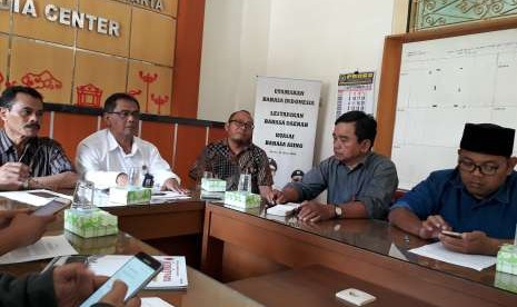 Jumpa pers tentang Anugerah Penyiaran DIY 2018 di ruang Humas Diskominfo DIY, Kepatihan Yogyakarta.