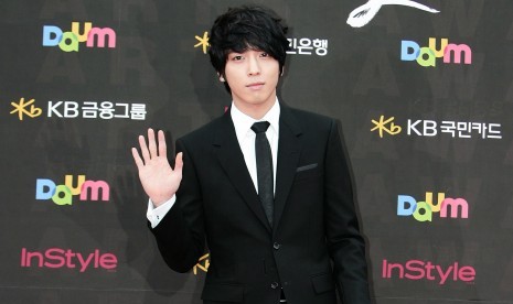 Jung Yong Hwa