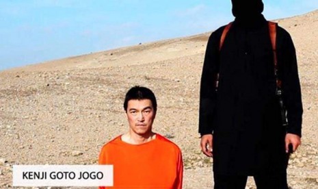 Jurnalis Jepang, Kenji Goto ketika disandera kelompok ISIS.