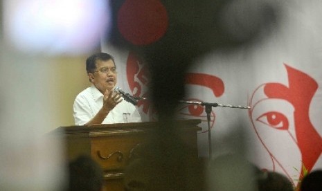 Jusuf Kalla (JK)