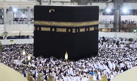  Di Tanggal Ini Matahari Tepat di atas Ka'bah, Waktunya Cek Kiblat. Foto:  Kabah (ilustrasi)