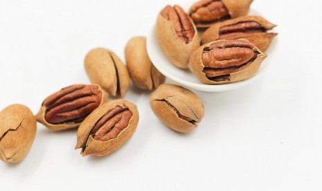 Kacang pecan.