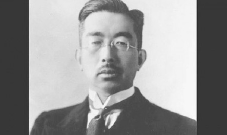 Kaisar Hirohito.