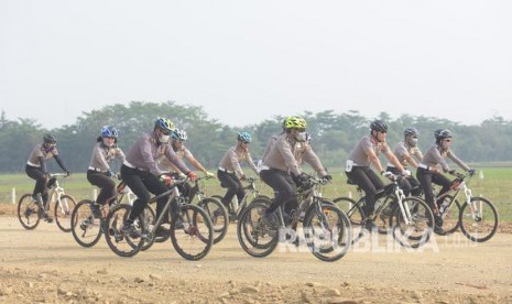 Kakorlantas Irjen Pol Royke Lumowa meninjau Jalur Mudik Pemalang Semarang.