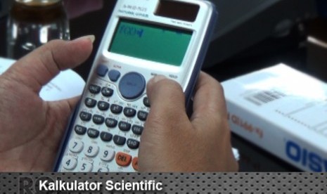  kalkulator scientific seri FX-9911D Casio