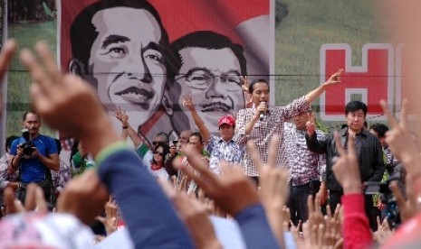 Kampanye Jokowi di Lapangan Monumen Bandung Lautan Api (BLA) Kota Bandung, Kamis (3/6). 