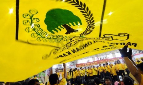  Kampanye terbuka Partai Golkar di Gedung Olah Raga (GOR) Ciracas, Jakarta, Selasa (18/3).  (Republika/Aditya Pradana Putra)