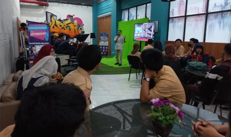 Kampus Digital Kreatif Universitas BSI (Bina Sarana Informatika) bersama dengan Digital Creative Center (DCC) atau AlfaOne kembali melangsungkan BSI Digination 2023