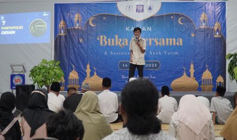 Kampus Digital Kreatif, Universitas BSI (Bina Sarana Informatika) kampus Solo, kerap menggelar kegiatan bertemakan tentang desain grafis. Baik itu, workshop, seminar maupun talkshow.  Salah satu kegiatannya adalah workshop 