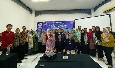 Kampus Digital Kreatif Universitas BSI (Bina Sarana Informatika) kampus Karawang telah sukses menyelenggarakan workshop bertajuk Tips & Trik Membuat Modul Ajar Berkualitas dengan Menggunakan Artificial Intelligence (AI) di Aula Universitas BSI kampus Karawang.