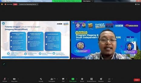 Kampus Digital Kreatif Universitas BSI (Bina Sarana Informatika) melalui BSI Career Center (BCC) kembali menggelar sosialisasi program Magang dan Studi Independen Bersertifikat (MSIB), acara ini rutin diadakan tiap angkatannya.