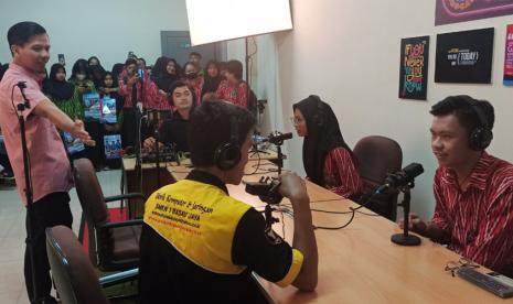 Kampus Digital Kreatif Universitas BSI (Bina Sarana Informatika) menggandeng perusahaan startup Digital Creative Center (DCC) atau Lab AlfaOne, sukses menggelar kegiatan BSI Digination. 