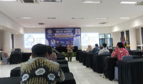 Kampus Digital Kreatif Universitas BSI (Bina Sarana Informatika) sukses menyelenggarakan kegiatan workshop dengan tajuk Implementasi AI Dalam Dunia Pendidikan.