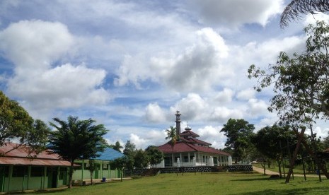 Kampus Pondok Pesantren Assalam Arya Kemuning, Barong Tongkok, Kutai Barat, Kalimantan Timur.