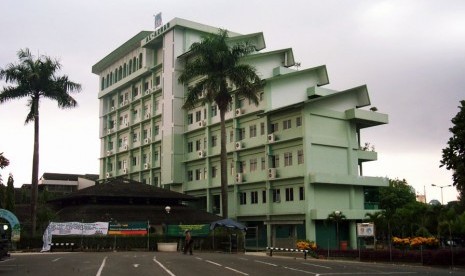 Kampus Universitas Al-Azhar Indonesia.