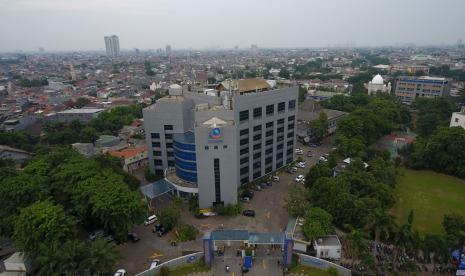 kampus Universitas Esa Unggul