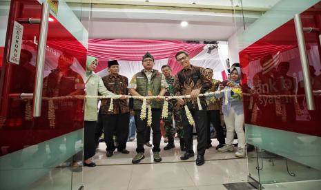 Kantor baru KCP Soreang kini berada di Jalan Alfathu No.06-A, RT 03, RW 04, Lembur Tegal, Desa Pamekaran, Soreang.