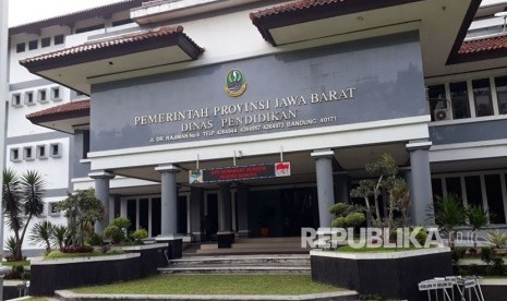 Kantor Dinas Pendidik Jabar.