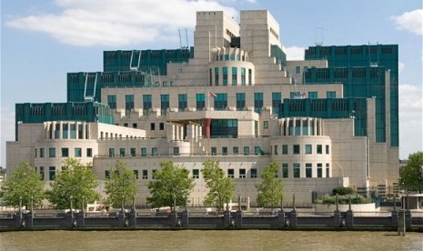 Kantor lembaga mata-mata Inggris, MI5 dan MI6.