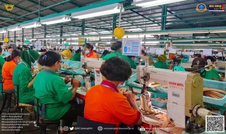 Kantor Wilayah Bea Cukai Jawa Tengah dan Daerah Istimewa Yogyakarta (Jateng DIY) dan Kantor Bea Cukai Banyuwangi memaparkan masing-masing capaian lewat dialog kinerja organisasi (DKO) periode Juli 2021.