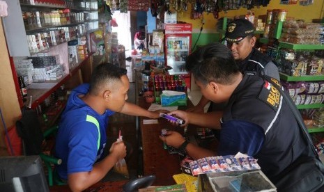 Kantor Wilayah Bea Cukai Sumatera Bagian Barat (Sumbagbar) mengamankan 428 ribu batang rokok ilegal.