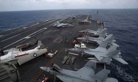 Kapal induk USS George Washington