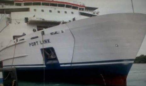 Kapal KMP Portlink yang dioperasikan oleh PT ASDP Indonesia Ferry (Persero)