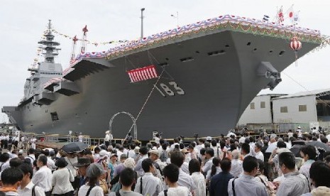 Kapal perusak Izumo milik Jepang 