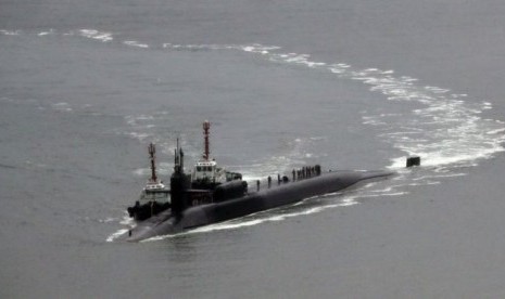 Kapal selam AS bertenaga nuklir, USS Michigan.