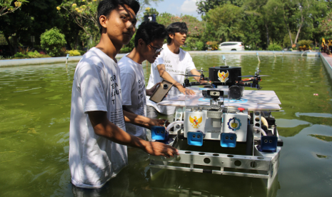 Kapal tanpa awak bernama Nala Heroes milik Tim Barunastra Institut Teknologi Sepuluh Nopember (ITS) Surabaya