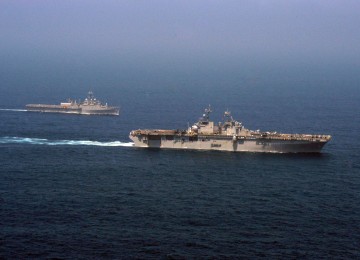 Kapal USS Kearsage dan USS Ponce