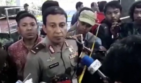 Kapolda DIY, Brigjen Pol Ahmad Dhofiri saat diwawancara wartawan.