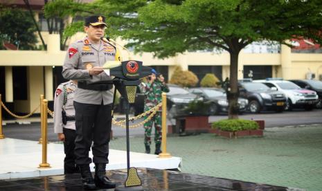 Kapolda Jabar Irjen Pol Ahmad Dofiri memimpin Apel Operasi Keselamatan Lodaya 2021.