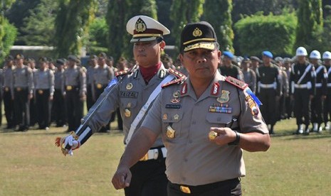 Kapolda Jateng, Irjen Pol Dwi Priyatno (kanan)