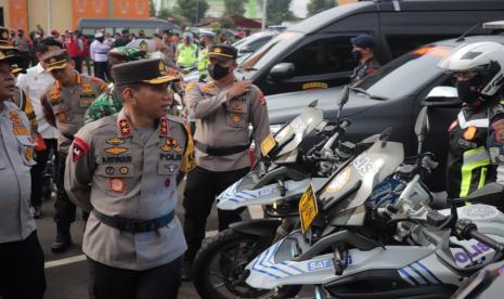 Kapolda Jabar Irjen Pol Akhmad Wiyagus mengecek kesiapan pengamanan lebaran.